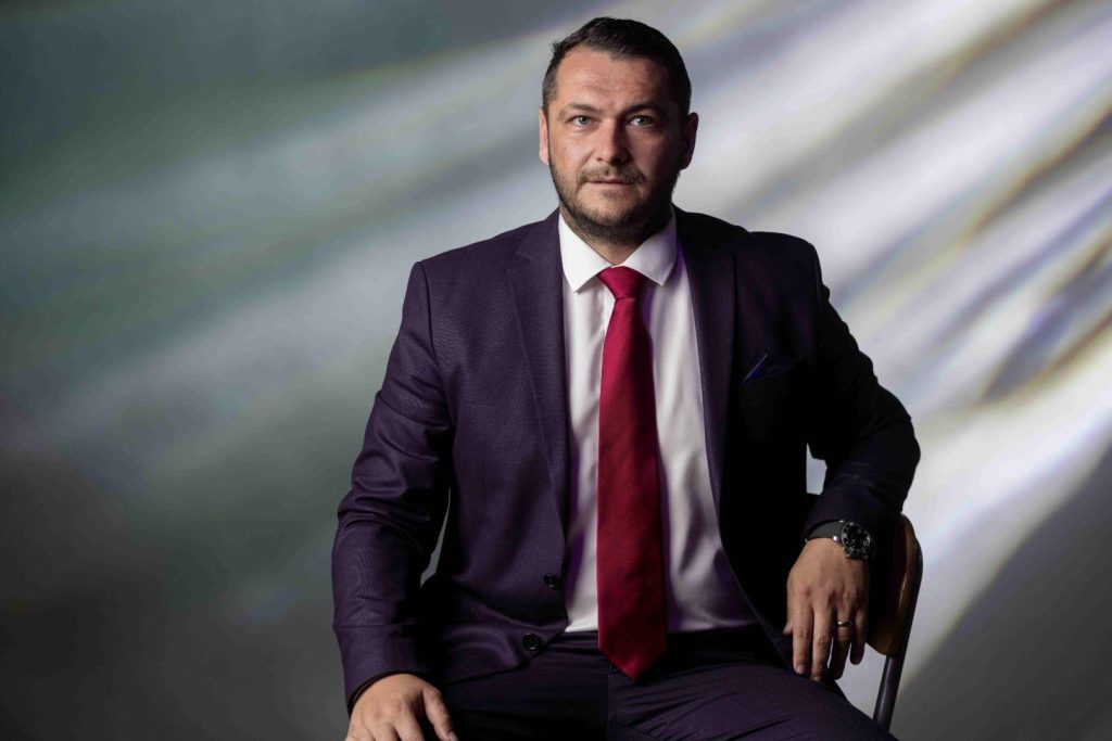Bogdan Steriopol: Promotor al transparenței publice